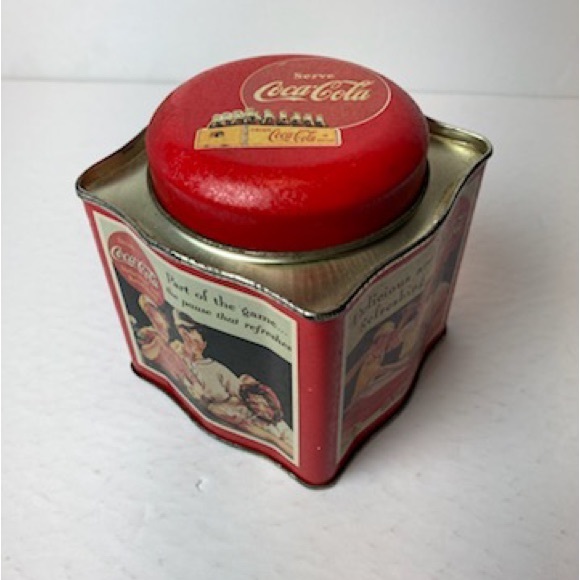 Vintage Coca Cola Tin Can - Picture 2 of 10